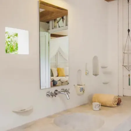 Resort Jungleroom Canggu Exterior photo